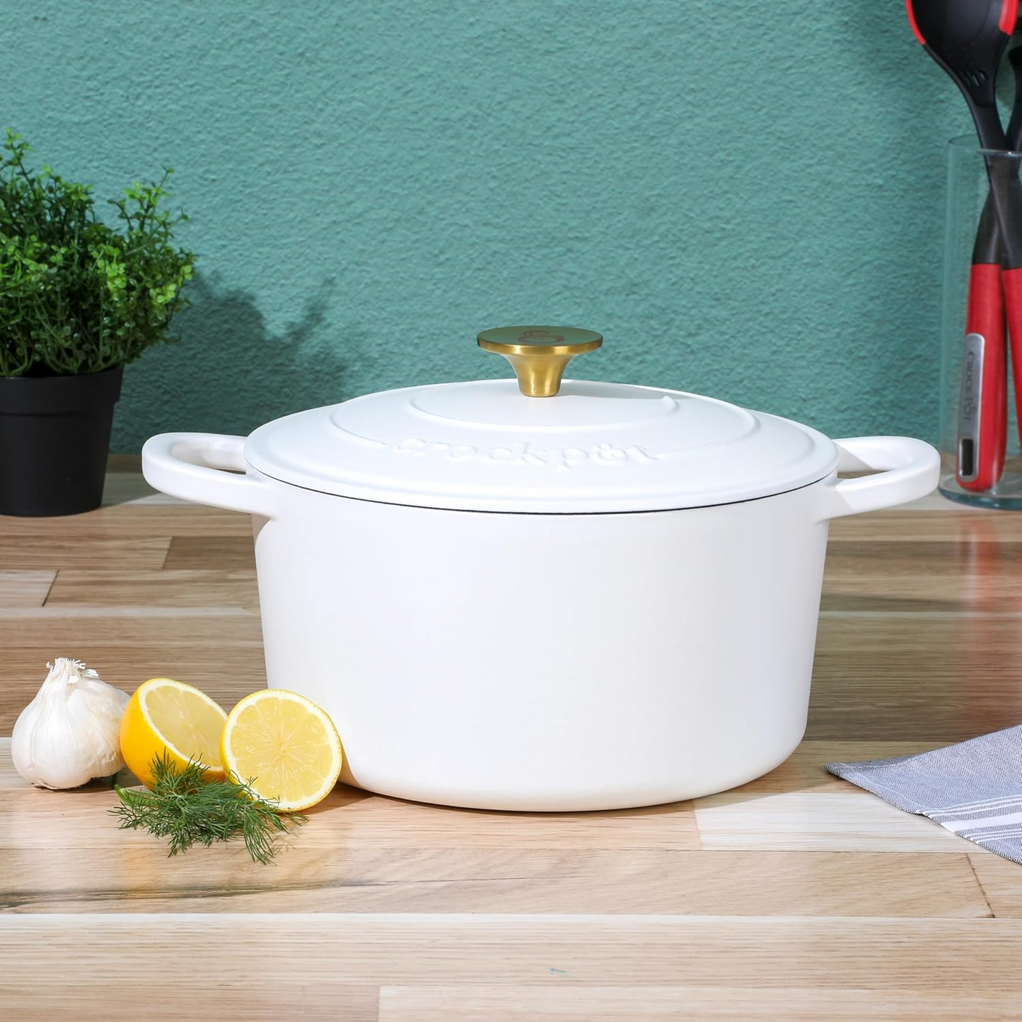 Crock-Pot Artisan 5 Quart Round Enameled Cast Iron Dutch Oven with Lid in Linen